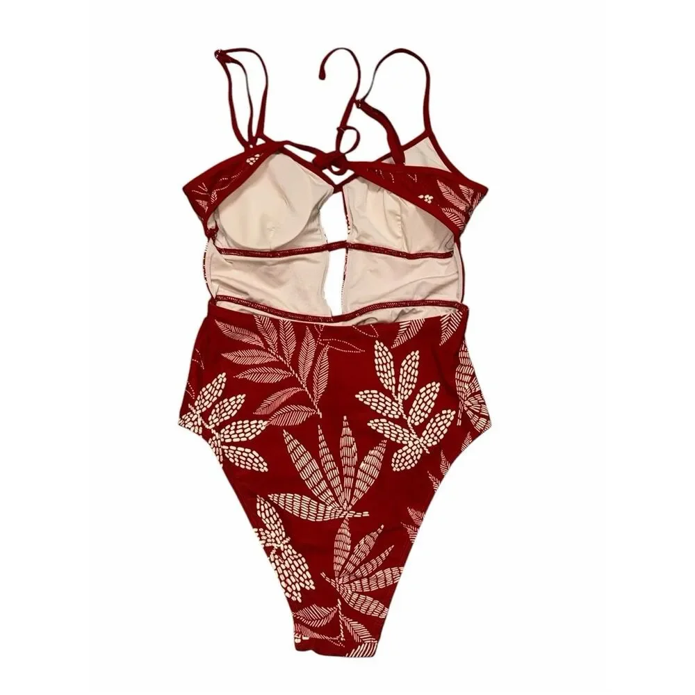 Cupshe One Piece Swimwear(Size Small)